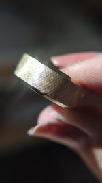 Load and play video in Gallery viewer, Medici Cigar Band
